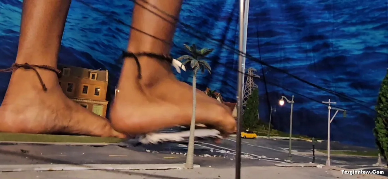 Strength GTS Dioramas - Giantess Vixen 4 starring Tiara Mckinney